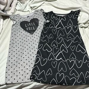 Carters 4/5 nightgown duo grey black girls rule and hearts euc